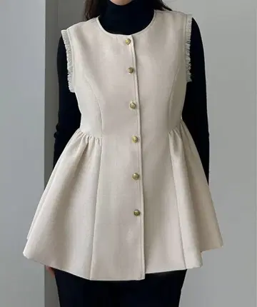 Louere 골드 버튼 페플럼 프린지 베스트