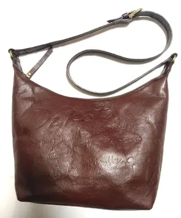 Dakota 다코타 숄더백 백 로고 엠보 천연 가죽