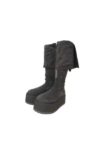 39 THEREDTHREAD S open morph boots heart