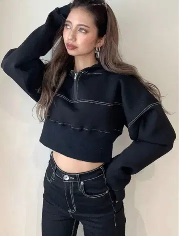 GYDA 제이다 백 레이스업 숏 후드티 숏 기장