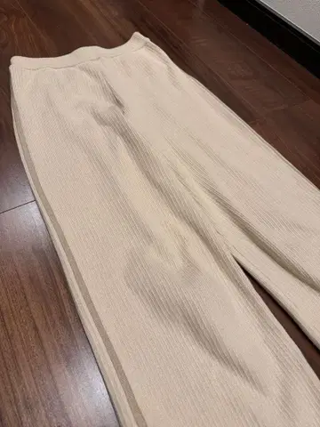 CLANE 리브 캐주얼 팬츠 크림색 0