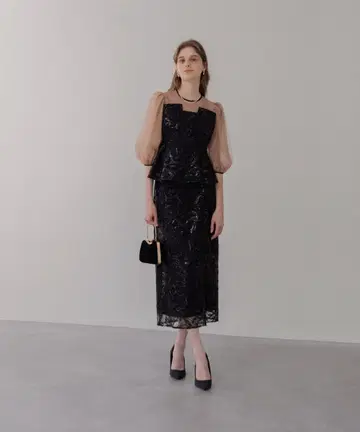 새상품 시어 퍼프 슬리브 페플럼 스팽글 꽃무늬 셋업 드레스