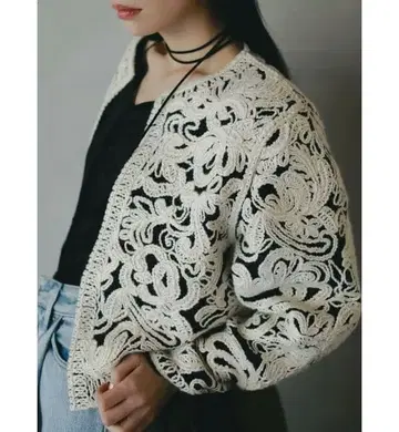 /코드 자수 니트 가디건