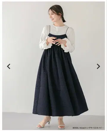 핏 모어 자카드 플레어 원피스 네이비