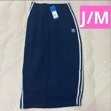 택 포함 새상품 아디다스 오리지널 라이프스타일 니트 스커트 M 사이즈