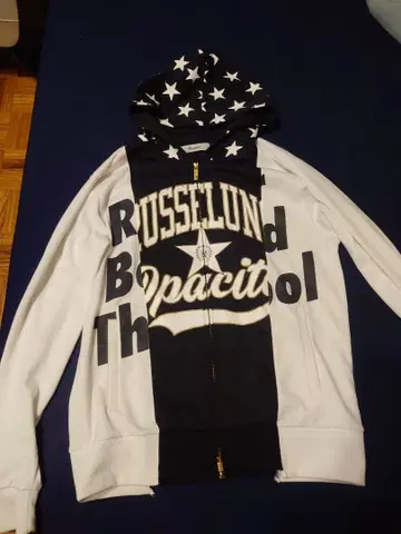 Russeluno 러셀노 별 패턴 후드티 사이즈 5