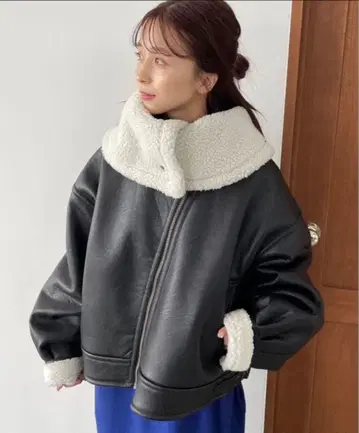 레더 보아 LOWRYS FARM BIG 에리어 시메 블루종 블랙