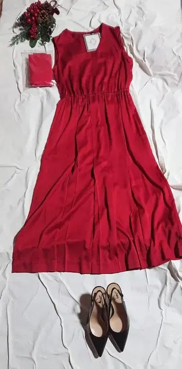 Tiara (멜로즈) 빨간색 맥시 드레스 허리밴딩