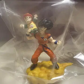 손오공 오반 피규어