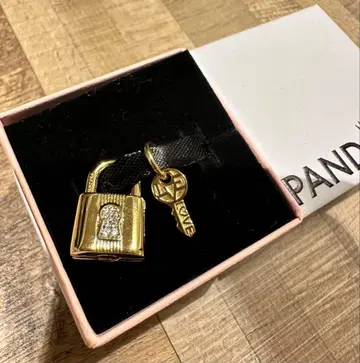 Pandora 락과 열쇠 참