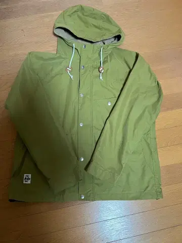 참스 올리브 그린 마운틴 파카