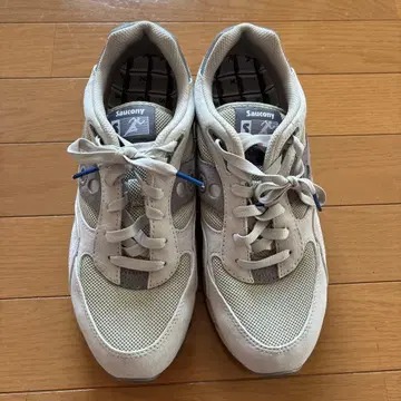 Saucony 그레이 스니커즈 27.5cm
