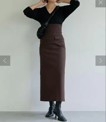 Drawing numbers 타이트 스커트