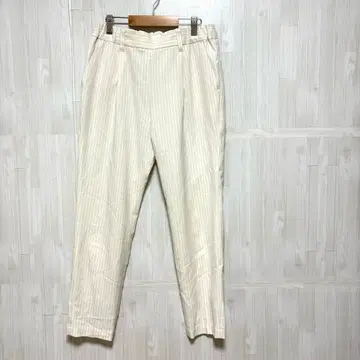 [ a.v.v standard ] 화이트 스트라이프 팬츠 허리밴딩 턱