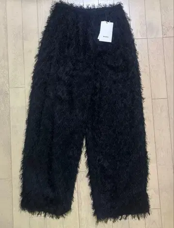 [ 택 포함 새상품급 ] 미샤 샤기 와이드 이지 팬츠