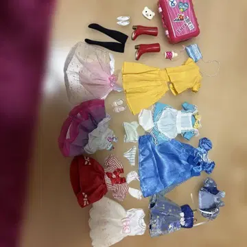 [ 묶음 판매 ] 리카짱 옷 갈아입기 의류 세트 (다색)