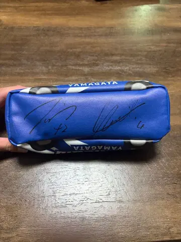 몬테디오 야마가타 사인 포함 펜 케이스