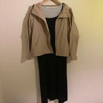 그린 라벨 마운틴 파카 베이지