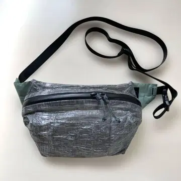 PLATFORM 플랫홀름 다이니마 웨스트 파우치 [ 스티커 포함 ]