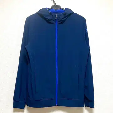 [ 새상품급 ] 언더아머 후드티 M 남성용 네이비 로고 지퍼 긴팔 겨울