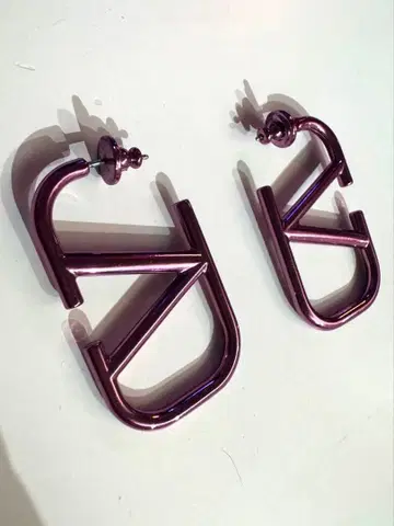 퍼플 메탈 후프 귀걸이