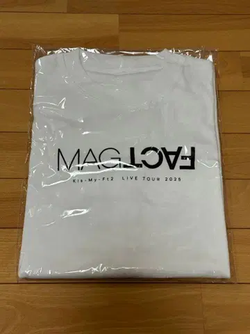 Kis-My-Ft2 MAGFACT 티셔츠