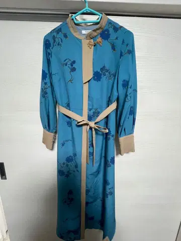 ROSE BUD 원피스 착식구 코이니와 리유가 앗테