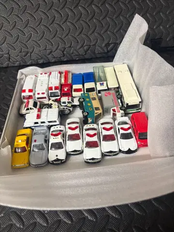 일하는 자동차들