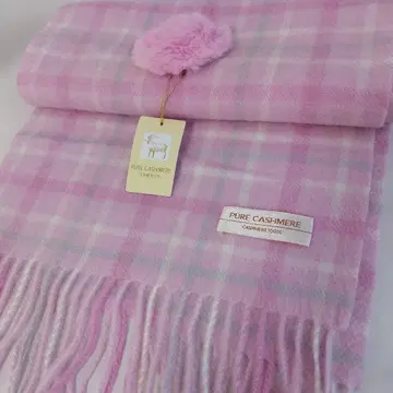 [ 새상품 ] 캐시미어 100% 핑크 계열 체크 머플러