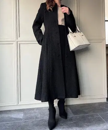 JUNOAH 트위드 롱 플레어 코트 새상품 미사용품 택 포함 블랙