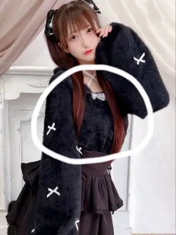 MARS 치비 리본 케이프풍 니트