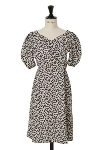 Cherry Pattern Cache-Coeur Mini OnePiece