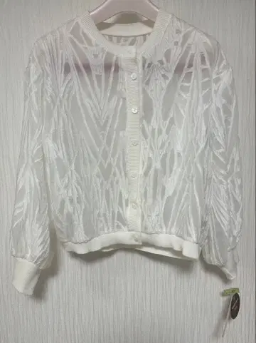 비침 화이트 가디건 F 사이즈