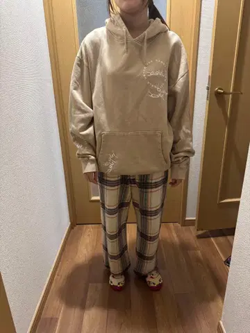 베이지 자수 X-girl 오버 사이즈 후드티