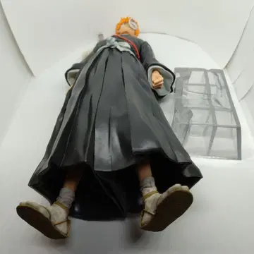 BLEACH 쿠로사키 이치고 홀로그램 피규어