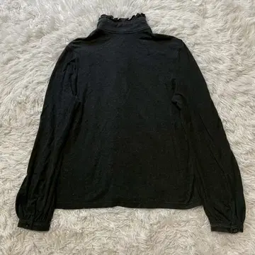 HAVE A NICE TRIP 스탠드 카라 프릴 블라우스