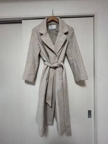 베이지 롱 코트 벨트 포함