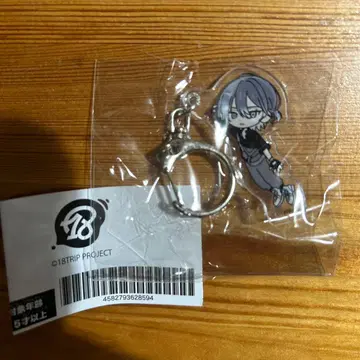 18TRIP 에이트리 하치노야 나기 츳마마레 아크릴 키링 가챠