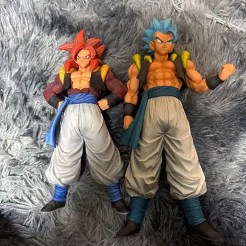 오지터 피규어 2체 세트