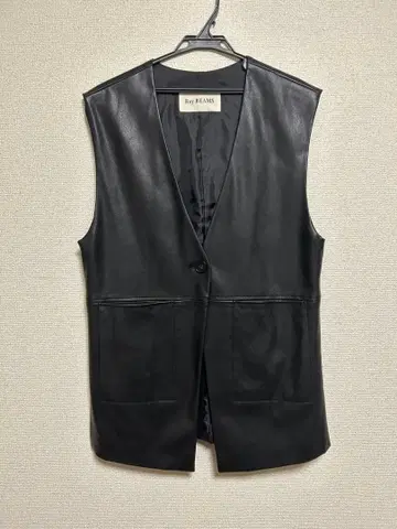 Ray BEAMS 블랙 가죽 베스트