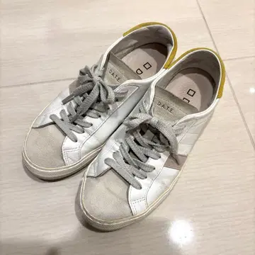 DATE 스니커즈 23.5