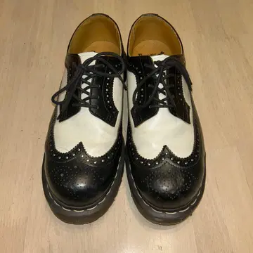 Dr.Martens