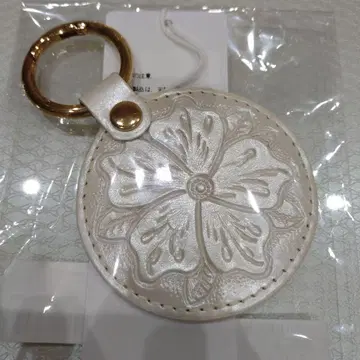 그레이스 콘티넨탈 화이트 키링 미사용 새상품