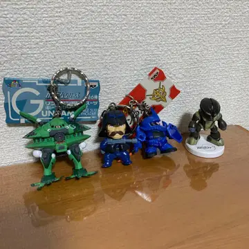 건담 피규어 키링 세트