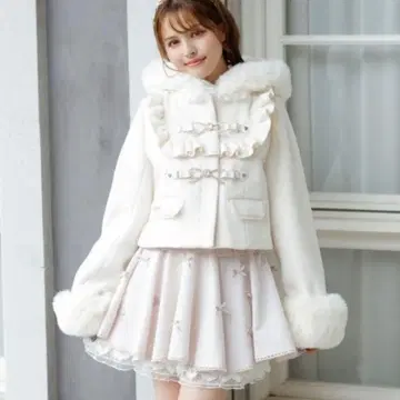 [ 시착만 한 상품 ] LIZLISA 비쥬 리본 숏 후드 코트 화이트