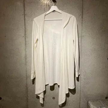 LIMI feu 아이보리 후드 부착 긴팔 가디건