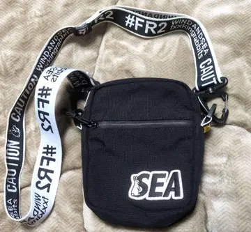 WIND AND SEA 숄더백 FR2 윈드앤씨 SEA 콜라보