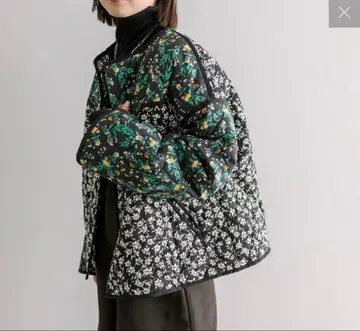 미스틱 꽃무늬 퀼팅 자켓