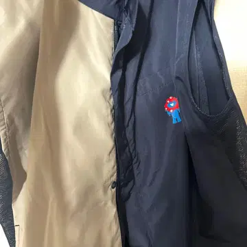 볼런티어 로고 나일론 자켓