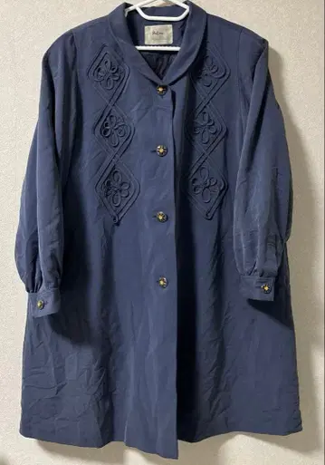 Milone 자켓 퍼플 꽃 둥근 카라